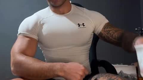 Snapshot of panther_style chatting on September 20, 7:08 am Oleg online show from September 20, 7:08 am