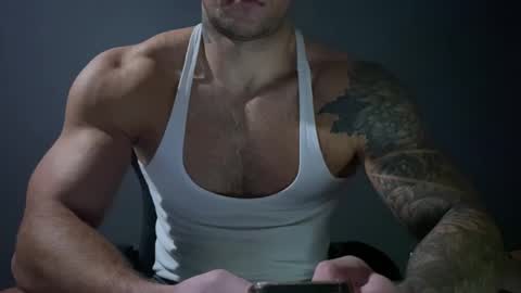 Snapshot of panther_style chatting on December 6, 5:42 am Oleg online show from December 6, 5:42 am