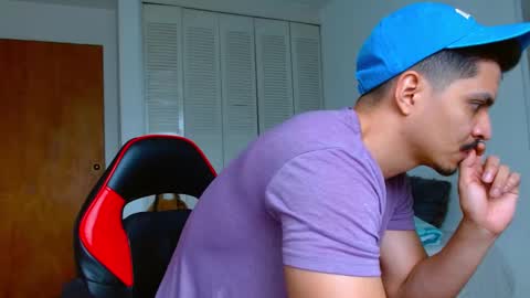 Snapshot of paolo_savanna chatting on October 12, 5:29 pm paolo_savanna online show from October 12, 5:29 pm