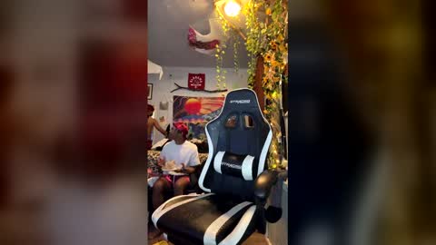 papian0 online show from November 29, 4:36 am