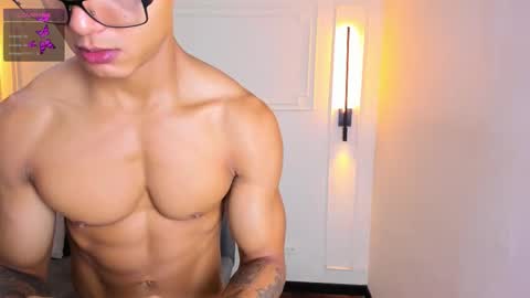 Ryan And Casper online show from November 27, 5:05 pm