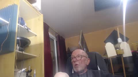 pascal88881 online show from December 25, 11:10 pm