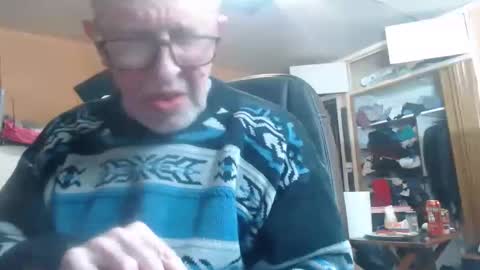 pascal88881 online show from December 30, 6:05 pm