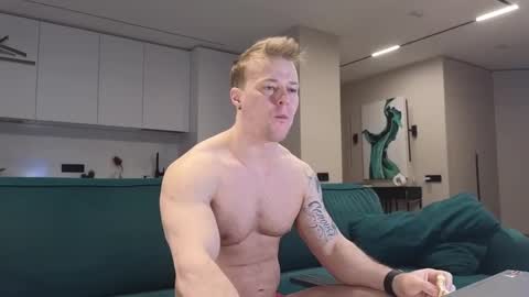 Pashka online show from February 17, 4:53 am