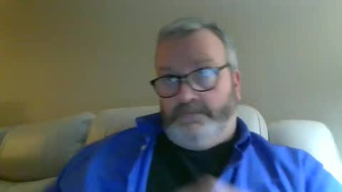 passporttraveler1 online show from February 13, 2:40 am