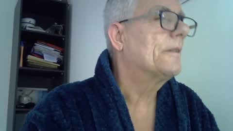 patrick5275 online show from March 6, 6:41 am