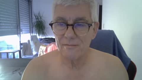 patrick5275 online show from June 25, 5:12 am