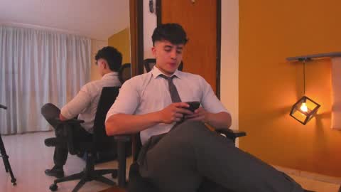 Paul online show from December 10, 1:55 pm