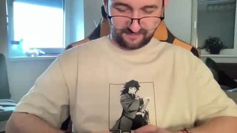 love bush online show from September 25, 8:24 am