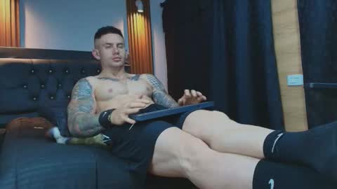 Paul online show from February 4, 10:43 am