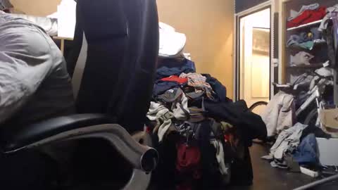 pc8474408 online show from September 19, 1:55 pm