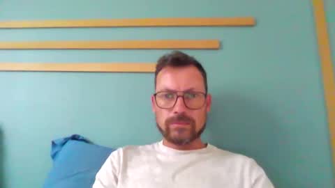 pchittt online show from April 21, 2:01 pm