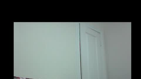 peachz_n_cream online show from January 18, 3:02 am