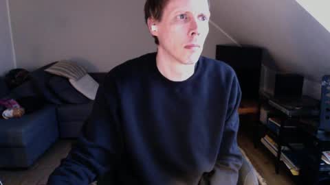 Arno online show from February 22, 2:51 pm