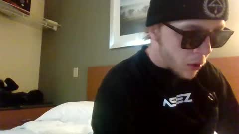 peeepit online show from December 22, 10:34 am