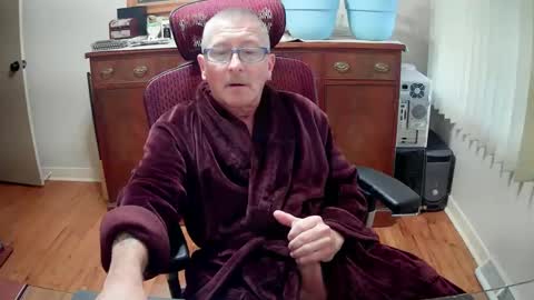 peepingmale online show from January 1, 12:55 pm