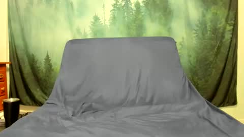 Vincent Howard online show from March 25, 1:20 am