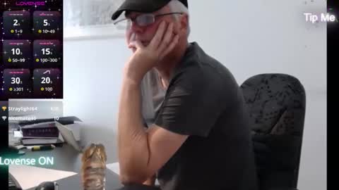 Mr Pondaro online show from November 25, 12:07 pm