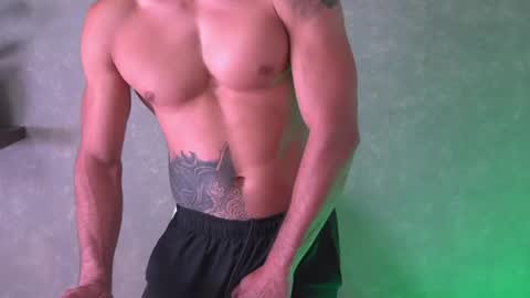 andres    online show from April 8, 9:23 pm