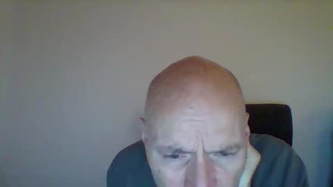 peter19599 online show from September 17, 10:00 pm