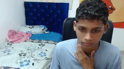 Peter and Shopia online show from February 15, 5:28 pm