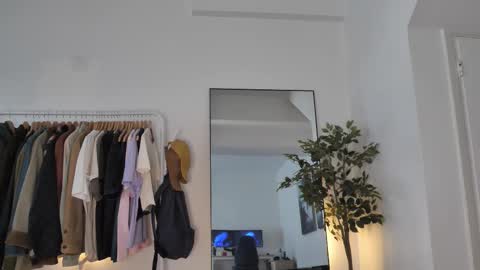 Peter Parker online show from March 7, 9:01 pm