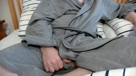 Snapshot of pgreater chatting on February 16, 8:32 am Pete online show from February 16, 8:32 am