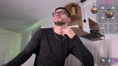 phantom_bigger1 online show from October 29, 1:47 pm