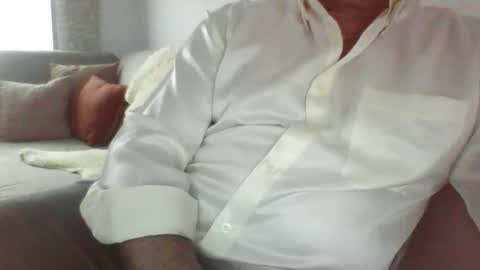 Phil online show from November 1, 10:08 am