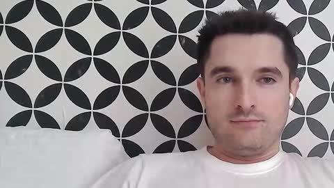 PhilipBorison online show from February 22, 3:24 pm