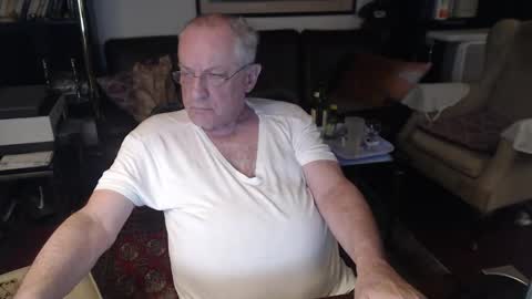 Philippe online show from April 21, 10:49 pm