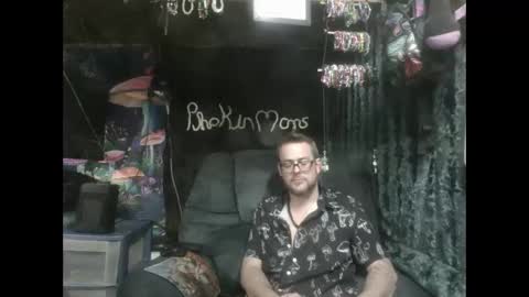 pho6kin9moms8 online show from December 16, 7:15 am