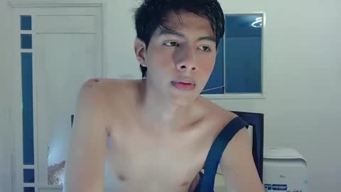 phuwin online show from August 8, 6:31 am