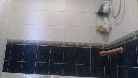 piercedcock069 online show from April 26, 8:12 am