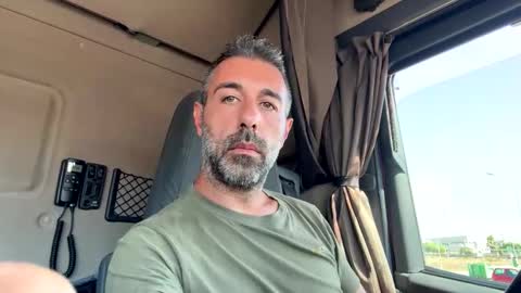 pierotu online show from September 16, 11:55 am