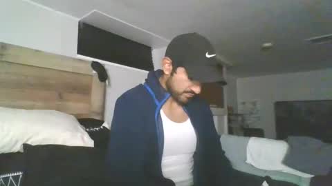 piggybottom299 online show from November 5, 8:38 am