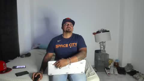 pikoro_gomez online show from March 10, 12:38 am