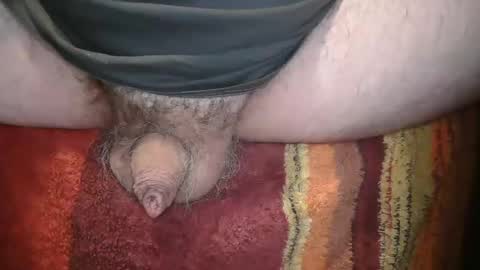 Snapshot of pinholder chatting on December 8, 8:47 pm Michael online show from December 8, 8:47 pm