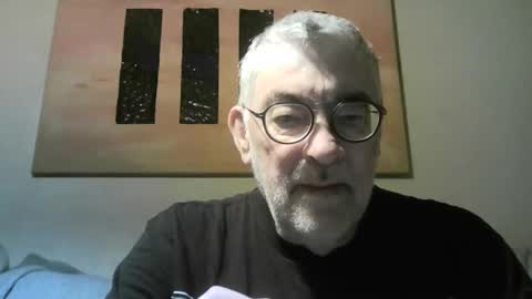 Snapshot of pinholder chatting on December 3, 5:19 am Michael online show from December 3, 5:19 am