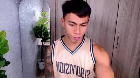 ethan online show from October 15, 10:23 am