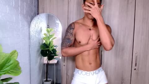 ethan online show from October 12, 4:50 am