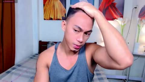 ethan online show from December 3, 8:36 am