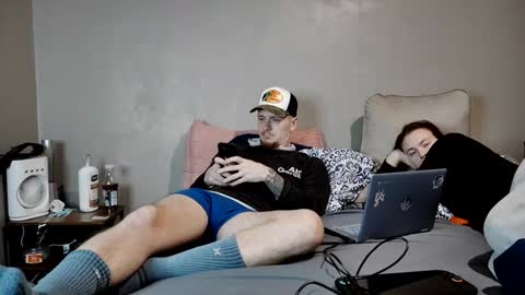 pippylongdickin online show from December 4, 2:07 am