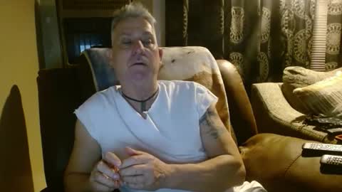 pirate334 online show from December 23, 2:31 am