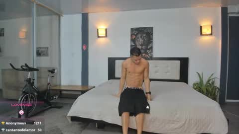   online show from November 12, 11:53 pm