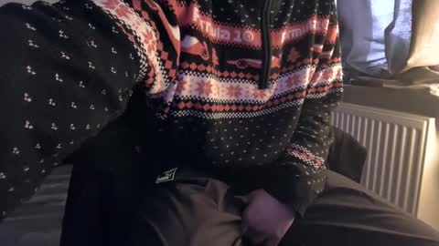 Hello ask me  . Im glad  to see you here in my room. Welcome PVT is open online show from December 25, 10:17 am