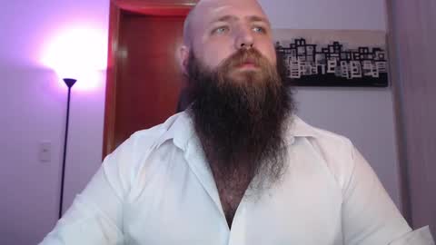 Bear online show from March 5, 2:14 am