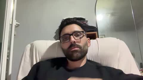 pollabeta online show from November 2, 5:45 am