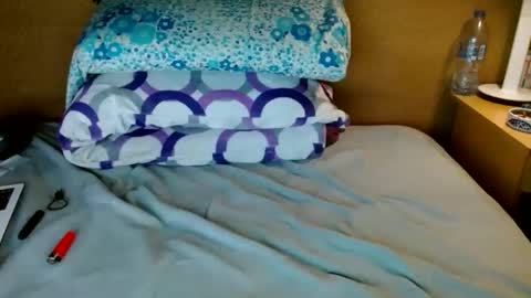 Snapshot of pollon20cm12345 chatting on December 22, 2:17 am pollon20cm12345 online show from December 22, 2:17 am