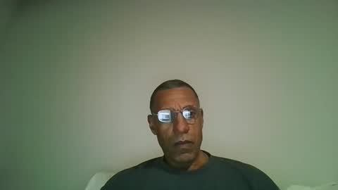 poolguy2496 online show from December 15, 3:03 am